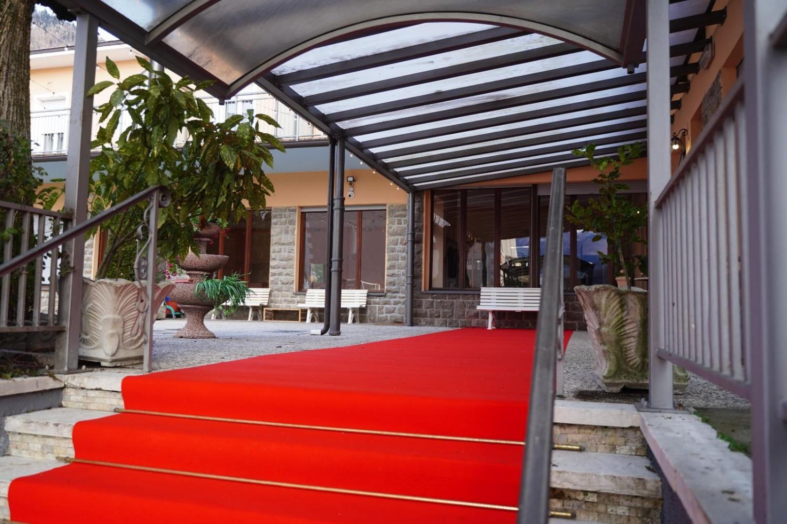לביקו טרמה Hotel Garden מראה חיצוני תמונה