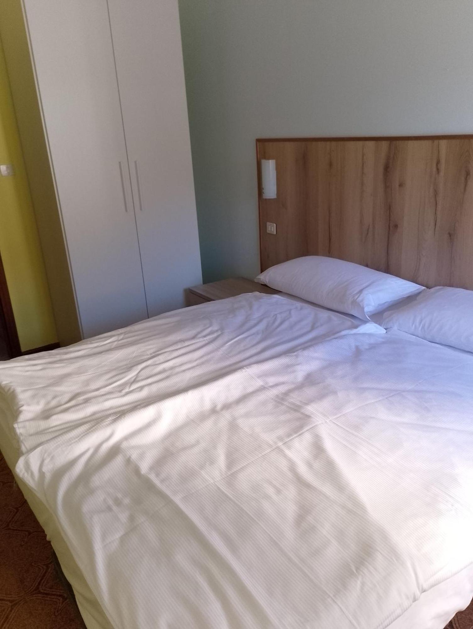 לביקו טרמה Hotel Garden מראה חיצוני תמונה